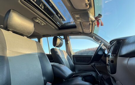 Toyota Land Cruiser 100 рестайлинг 2, 2003 год, 1 350 000 рублей, 21 фотография
