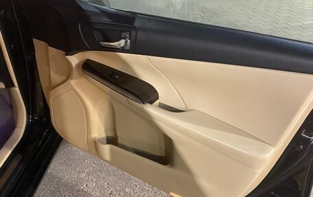 Toyota Camry, 2015 год, 1 890 000 рублей, 3 фотография