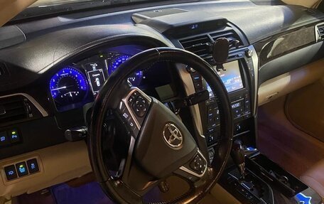 Toyota Camry, 2015 год, 1 890 000 рублей, 7 фотография
