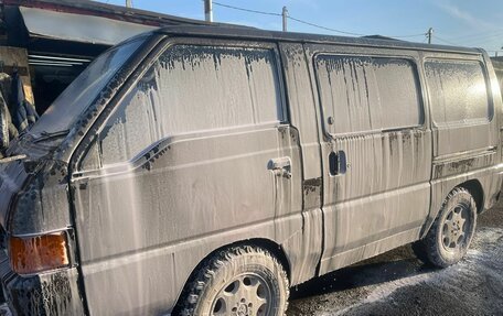 Mitsubishi Delica III, 1987 год, 200 000 рублей, 4 фотография