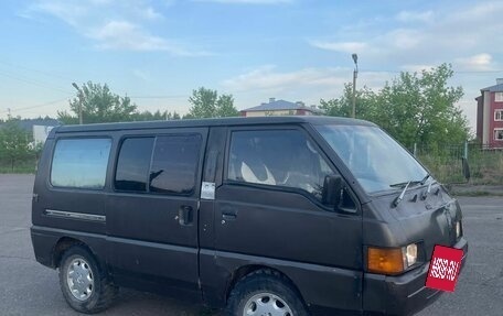Mitsubishi Delica III, 1987 год, 200 000 рублей, 21 фотография