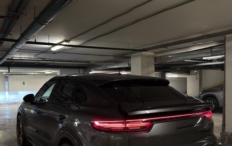 Porsche Cayenne III, 2021 год, 15 000 000 рублей, 2 фотография