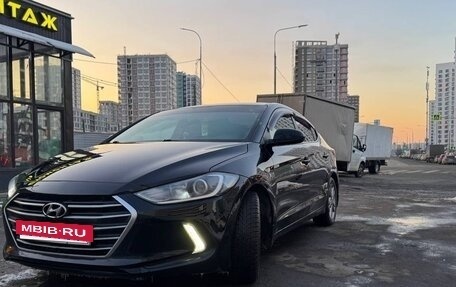 Hyundai Elantra VI рестайлинг, 2017 год, 1 330 000 рублей, 7 фотография