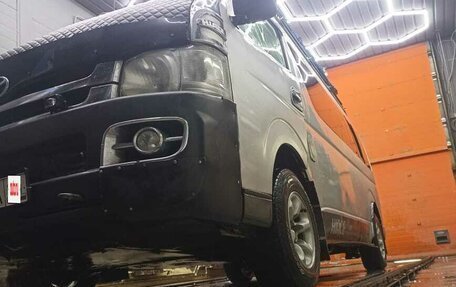 Toyota HiAce H200, 2008 год, 1 250 000 рублей, 5 фотография
