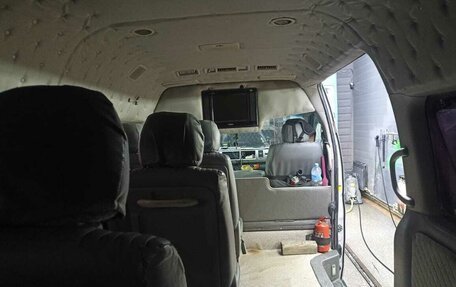 Toyota HiAce H200, 2008 год, 1 250 000 рублей, 9 фотография