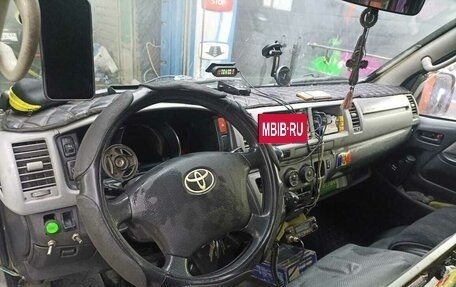 Toyota HiAce H200, 2008 год, 1 250 000 рублей, 13 фотография