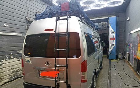 Toyota HiAce H200, 2008 год, 1 250 000 рублей, 15 фотография