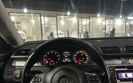 Volkswagen Passat CC I рестайлинг, 2011 год, 2 000 000 рублей, 14 фотография