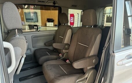 Honda Stepwgn IV, 2016 год, 1 720 000 рублей, 10 фотография