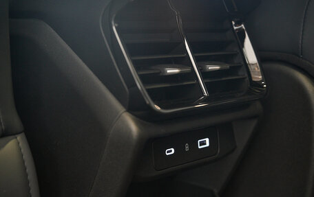 Geely Atlas, 2024 год, 3 512 190 рублей, 27 фотография