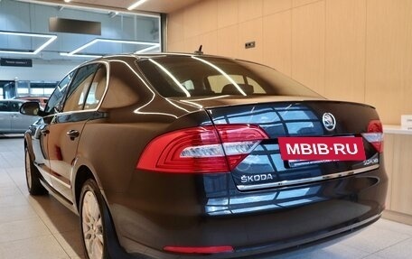 Skoda Superb III рестайлинг, 2014 год, 1 350 000 рублей, 8 фотография