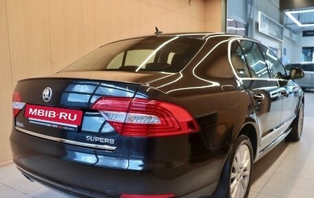 Skoda Superb III рестайлинг, 2014 год, 1 350 000 рублей, 6 фотография