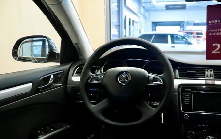 Skoda Superb III рестайлинг, 2014 год, 1 350 000 рублей, 21 фотография