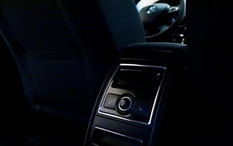 Skoda Superb III рестайлинг, 2014 год, 1 350 000 рублей, 27 фотография