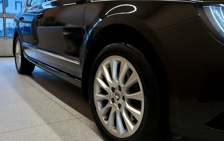 Skoda Superb III рестайлинг, 2014 год, 1 350 000 рублей, 32 фотография