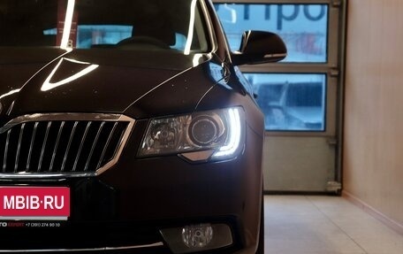 Skoda Superb III рестайлинг, 2014 год, 1 350 000 рублей, 29 фотография