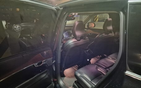 Volvo XC90 II рестайлинг, 2018 год, 4 300 000 рублей, 8 фотография