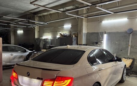 BMW 5 серия, 2012 год, 2 100 000 рублей, 5 фотография
