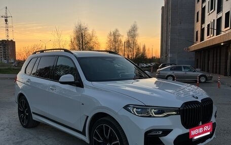 BMW X7, 2021 год, 9 500 000 рублей, 3 фотография