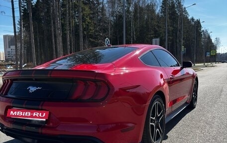 Ford Mustang VI рестайлинг, 2019 год, 2 900 000 рублей, 4 фотография