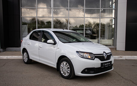 Renault Logan II, 2017 год, 699 000 рублей, 7 фотография
