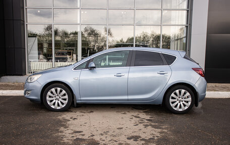 Opel Astra J, 2010 год, 849 000 рублей, 2 фотография