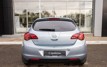 Opel Astra J, 2010 год, 849 000 рублей, 4 фотография