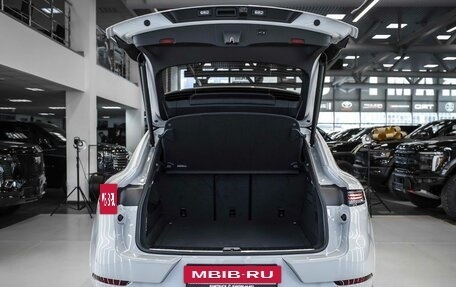 Porsche Cayenne III, 2025 год, 20 000 000 рублей, 8 фотография