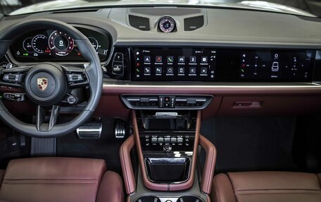Porsche Cayenne III, 2025 год, 20 000 000 рублей, 24 фотография