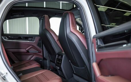 Porsche Cayenne III, 2025 год, 20 000 000 рублей, 33 фотография