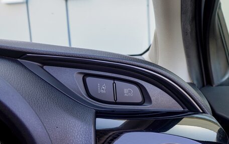 Toyota Vitz, 2019 год, 1 170 000 рублей, 17 фотография