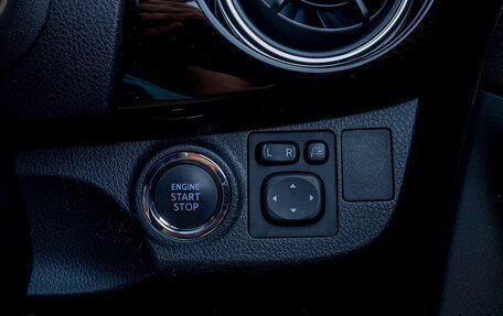 Toyota Vitz, 2019 год, 1 170 000 рублей, 16 фотография