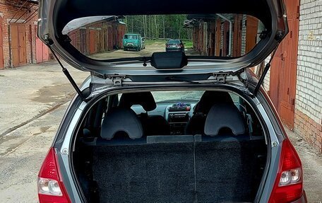 Honda Fit III, 2003 год, 358 000 рублей, 2 фотография
