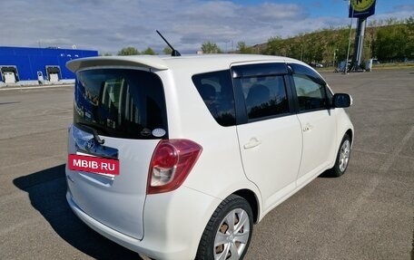 Toyota Ractis I, 2010 год, 990 000 рублей, 4 фотография
