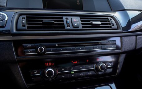 BMW 5 серия, 2013 год, 2 050 000 рублей, 13 фотография