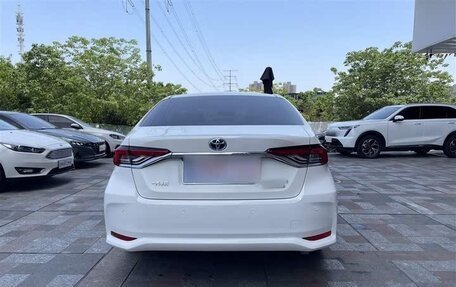 Toyota Corolla, 2022 год, 1 830 000 рублей, 5 фотография