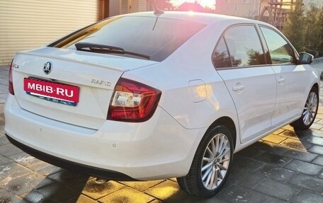 Skoda Rapid I, 2018 год, 1 500 000 рублей, 8 фотография
