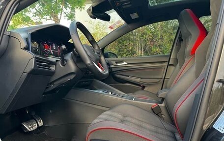 Volkswagen Golf GTI, 2021 год, 2 759 000 рублей, 8 фотография