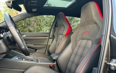 Volkswagen Golf GTI, 2021 год, 2 759 000 рублей, 7 фотография