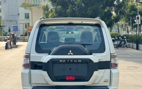 Mitsubishi Pajero IV, 2022 год, 3 753 024 рублей, 6 фотография