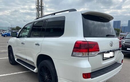 Toyota Land Cruiser 200, 2015 год, 5 200 000 рублей, 7 фотография