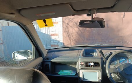 Nissan Cube II, 2000 год, 150 000 рублей, 4 фотография