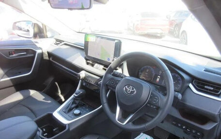 Toyota RAV4, 2022 год, 2 350 000 рублей, 9 фотография