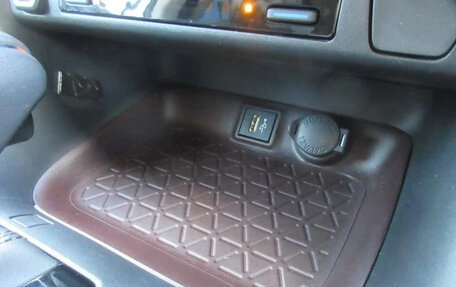 Toyota RAV4, 2022 год, 2 350 000 рублей, 28 фотография