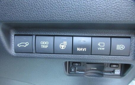 Toyota RAV4, 2022 год, 2 350 000 рублей, 33 фотография