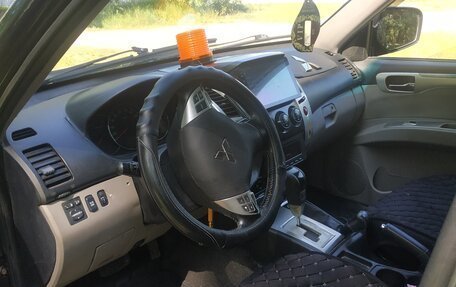 Mitsubishi Pajero Sport II рестайлинг, 2011 год, 1 000 350 рублей, 3 фотография
