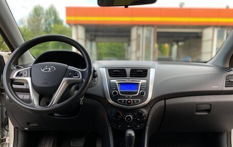 Hyundai Solaris II рестайлинг, 2012 год, 950 000 рублей, 9 фотография