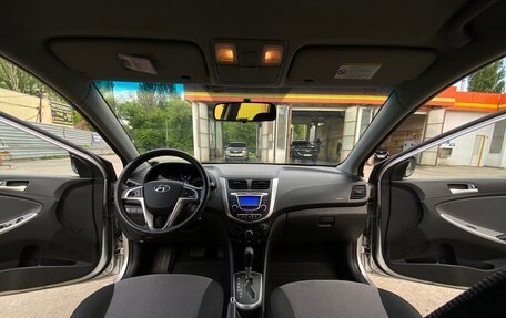 Hyundai Solaris II рестайлинг, 2012 год, 950 000 рублей, 8 фотография
