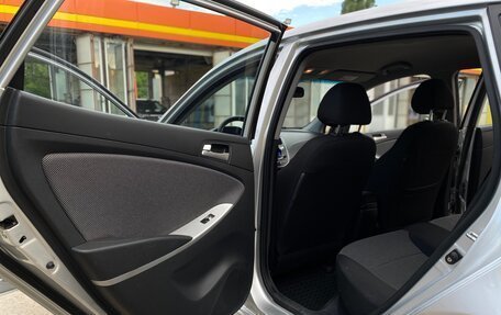 Hyundai Solaris II рестайлинг, 2012 год, 950 000 рублей, 17 фотография