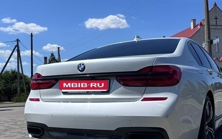 BMW 7 серия, 2018 год, 3 950 000 рублей, 5 фотография